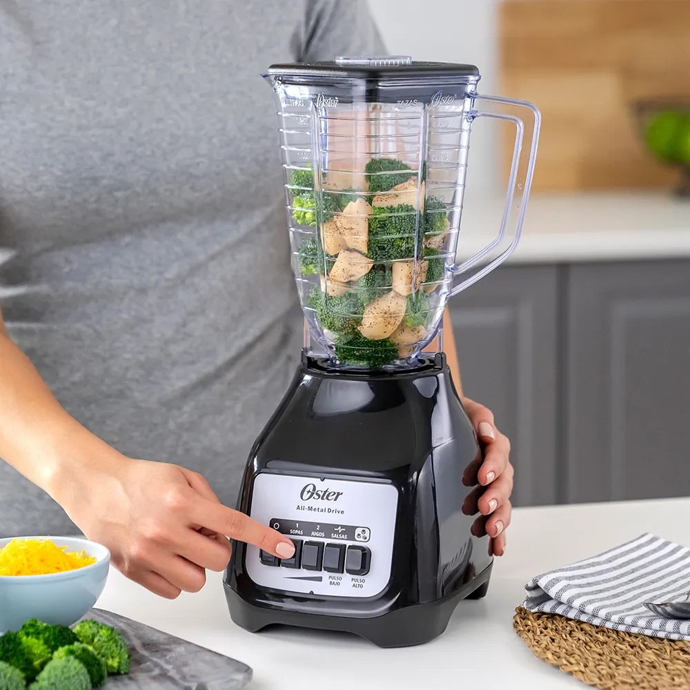 Licuadora Oster 2 velocidades vaso de vidrio BLSTKAP-BPB 11
