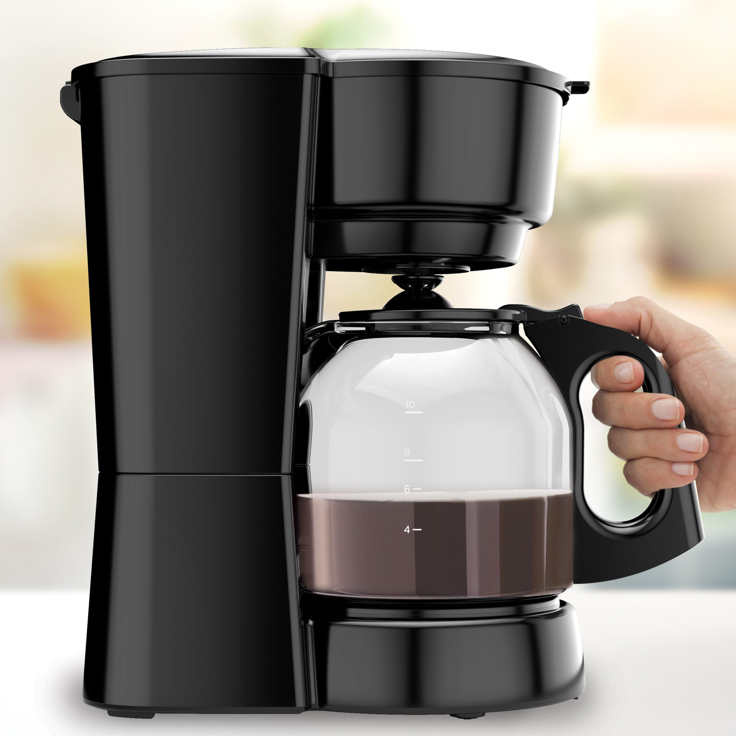 Cafetera Black+Decker de 12 tazas CM0916B derecha