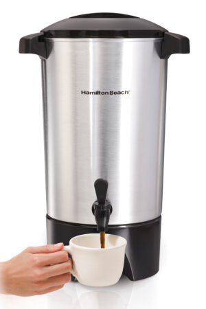 Cafetera de 45 tazas Hamilton Beach. Ahorre al visitar la tienda.