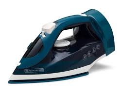 Plancha Black+Decker ICR004B con cable retráctil