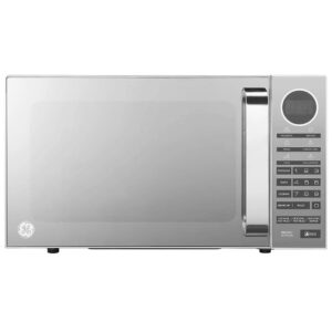 Microondas G.E. de 0.7' de capacidad cúbica, con sistema ECO porque ahorra energía.